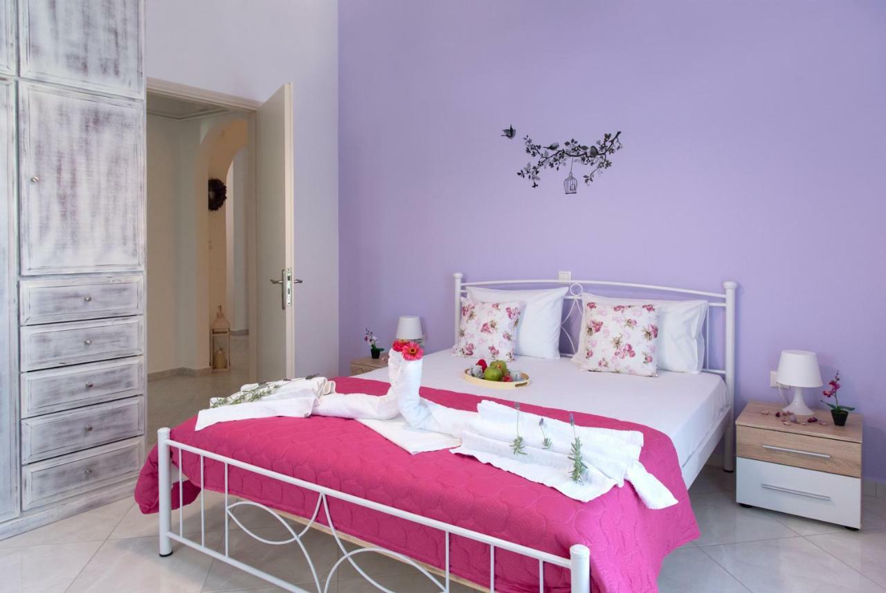 Villa Tonia Parasporos Bagian luar foto